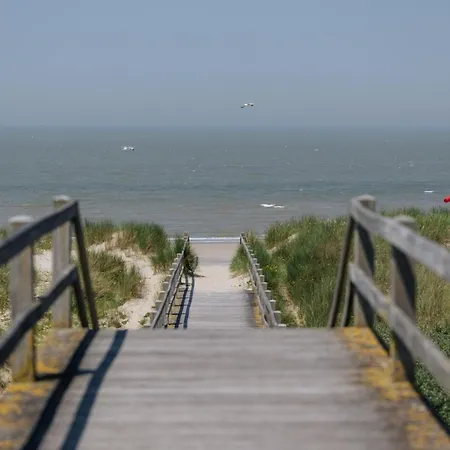Seaside Comfort In Appartement *